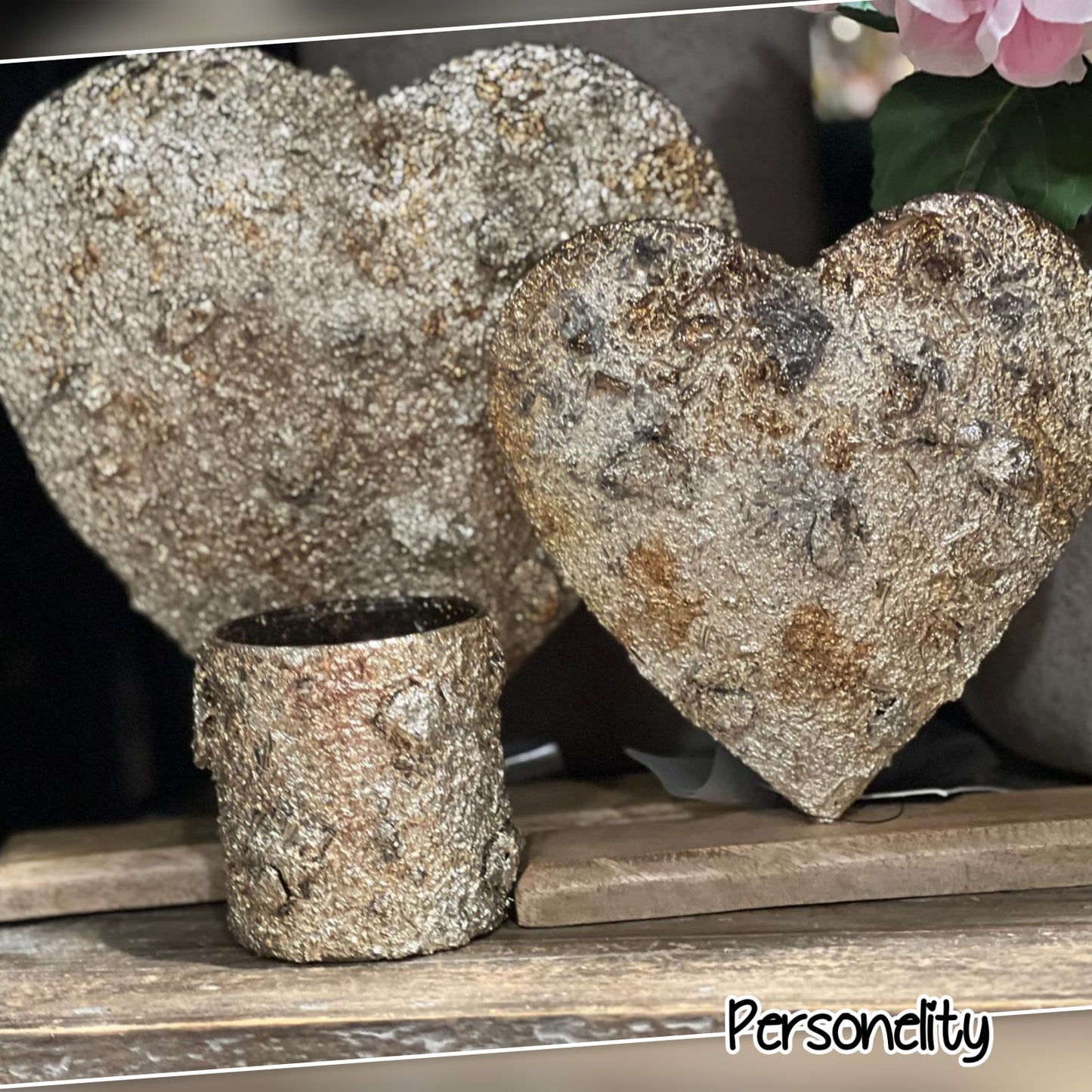 6705- ♡NIEUW♡ Nieuw in de winkel. Complete set bestaande uit 1 groot hart, 1 kleiner hart en 1 windlichtje €45,-