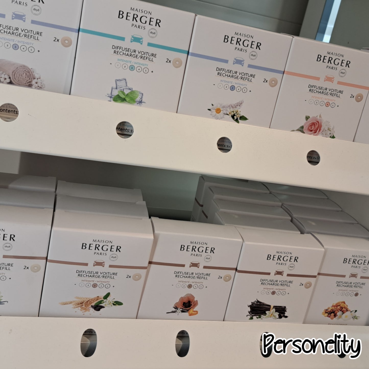 6516- 2x MB navulling Autoparfum naar keuze twv €17,90