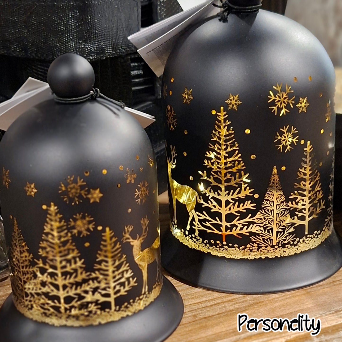 6682- 2x deco Stolp met ledverlichting. Maat S en M €27,-