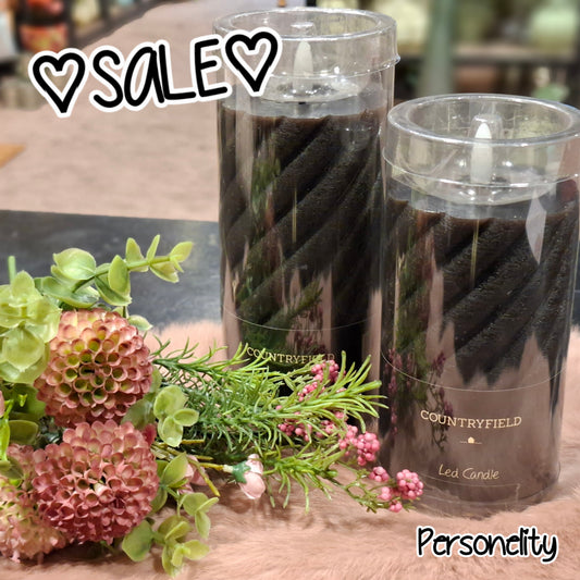 7081- ♡SALE♡ Set van 2 ledkaarsen van Mansion in het zwart van €22,- voor €11,- Ophalen in Schiedam