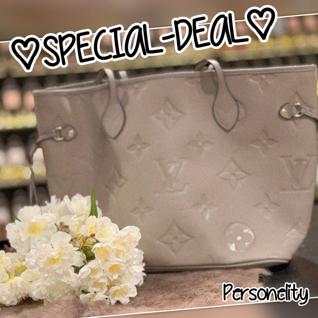 7200- ♡SPECIAL-DEAL♡ Luxe Damestas twv €150,- Ophalen in Schiedam of in overleg in Maassluis