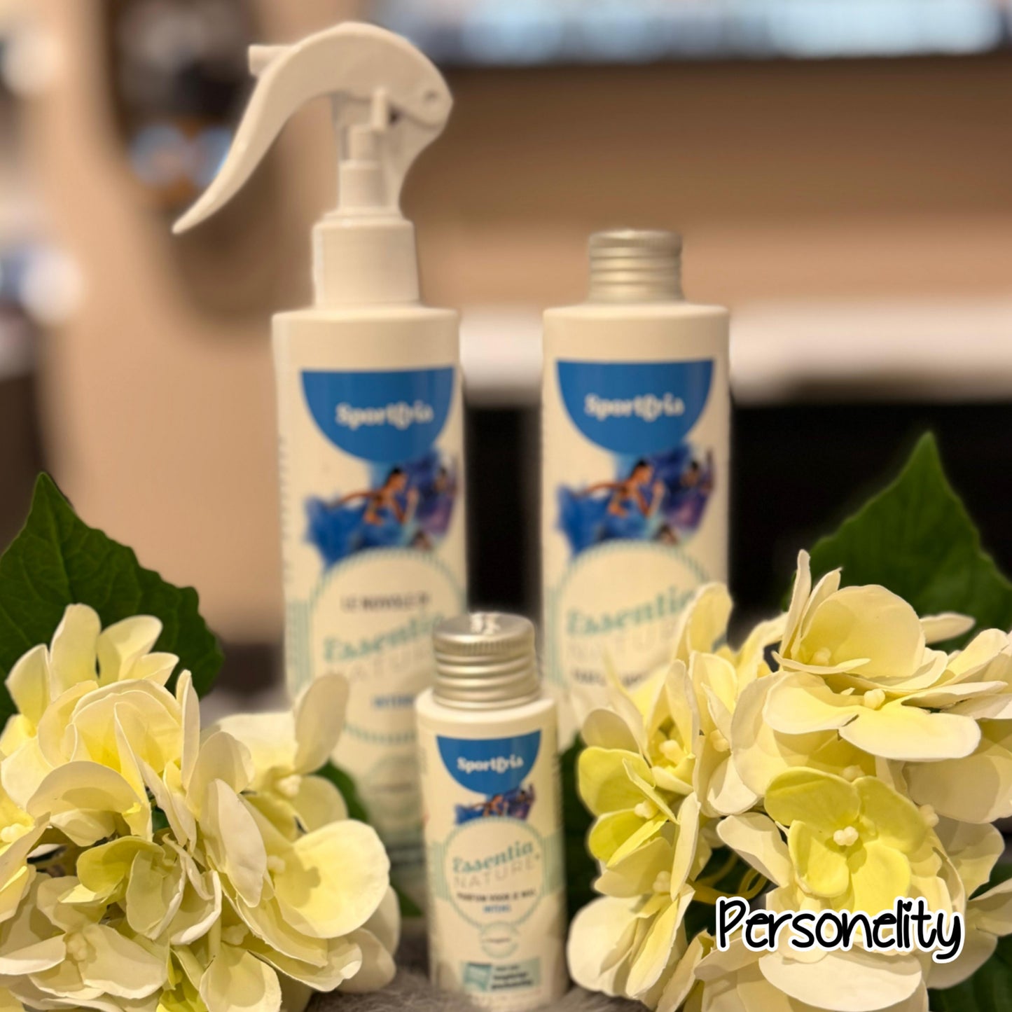 7169- ♡NIEUW♡ Wasgeluk Pakket met de heerlijke nieuwe geur Sportfris Intens. Bestaande uit 250ml Wasparfum, 50ml Wasparfum en 250ml Cloud twv €39,- ophalen in Schiedam of in overleg in Maassluis