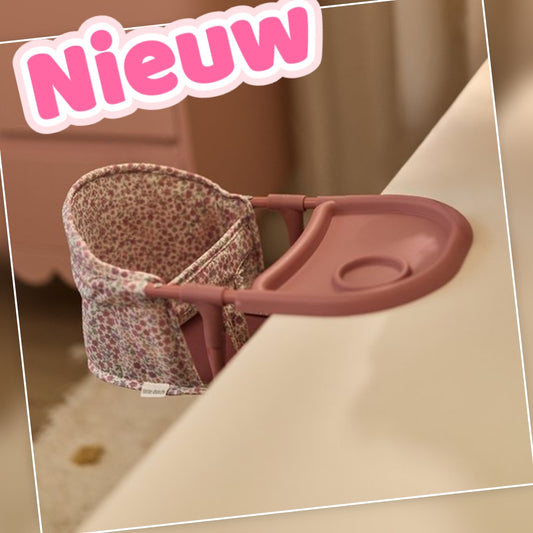 7400- ♡NIEUW♡ Little Dutch Poppentafelstoel €20,-  Ophalen in Schiedam of in overleg in Maassluis